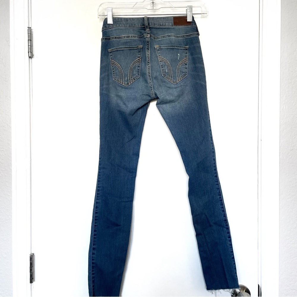 Hollister skinny jeans distressed low-rise - Picture 2 of 5